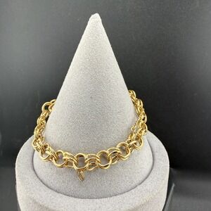 Vintage Monet Bracelet Gold Tone. Chain 7"